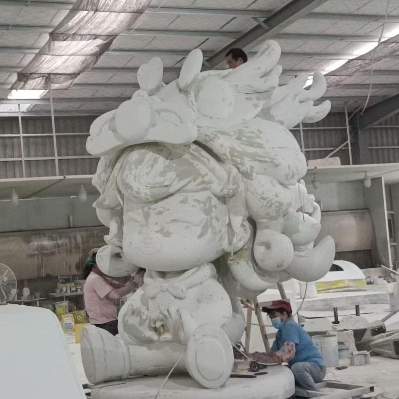 Large-Scale Sculpture Finishing & Figure Work